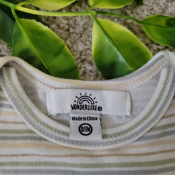 Baby Boy Light Neutral Striped Onesie (0-3 Months) - Picture 3 of 3